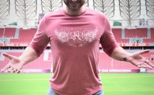 Alexandre Ernst, youtuber brasileño de Internacional