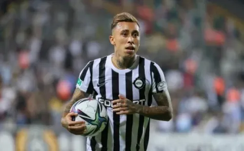 Martín Rodríguez, tras dejar Colo Colo, emigró al Altay de Turquía. | Imagen: Getty