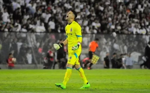 Salazar jugó solo 19 partidos en el primer equipo de Colo Colo. | Foto: Agencia UNO.