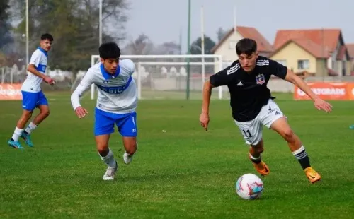 La Sub 16 del Semillero Albo cayó por 2 a 1 ante Universidad Católica en la final del Campeonato Nacional. Fuente: Guillermo Salazar.