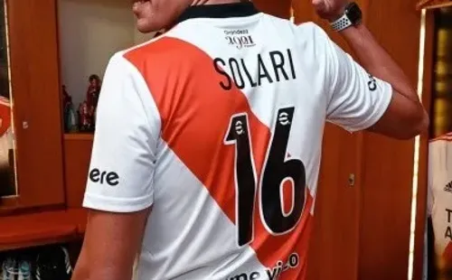 Pablo Solari fue oficializado como nuevo jugador de River Plate. | Foto: River.