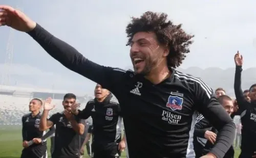 Maximiliano Falcón disfrutando el Arengazo | Imagen: Colo Colo