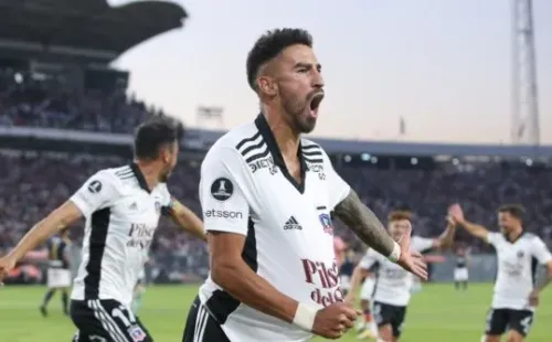 Juan Martín Lucero celebrando su gol ante Alianza Lima por Copa Libertadores | Imagen: Agencia Uno