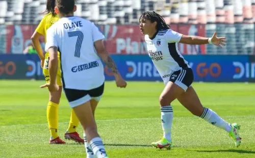Ysaura Viso fue la heroína de la jornada tras marcarle un doblete a Arturo Fernández Vial. Fuente: Colo Colo.