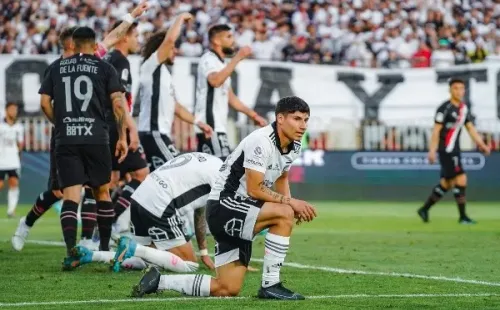 El Cacique empató ante los curicanos y deberá esperar una fecha para campeonar. Fuente: Guillermo Salazar.