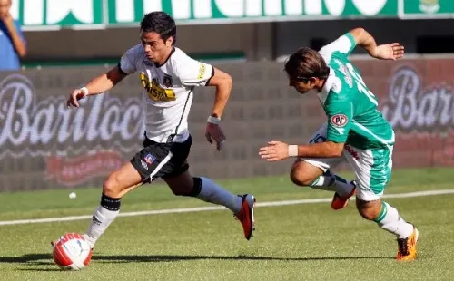 Gazale con la camiseta de Colo Colo en la temporada 2011. | Foto: Agencia UNO.