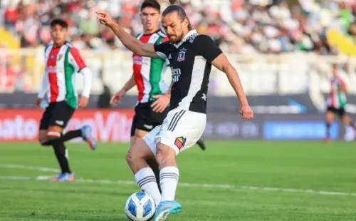 Santos solo anotó un gol con la camiseta de Colo Colo en el casi año que estuvo en el club. | Foto: Agencia UNO.