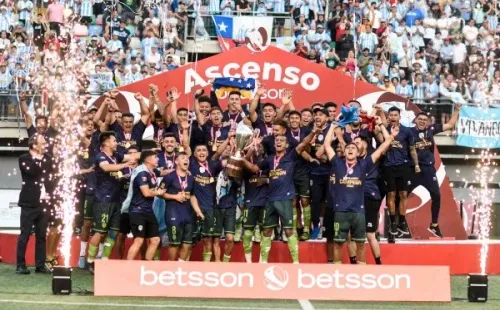 Magallanes se consagró campeón de la Primera B con una campaña histórica. | Foto: Agencia UNO.