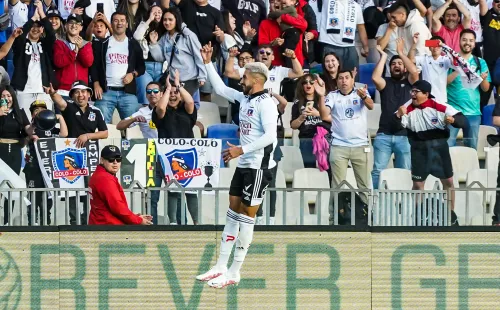Lucero se mandó un golazo para iniciar la fiesta en el Ester Roa. | Foto: Guillermo Salazar.