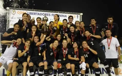 La base de la Generación Dorada del fútbol femenino estaba en el Colo Colo 2012 | Imagen: Archivo