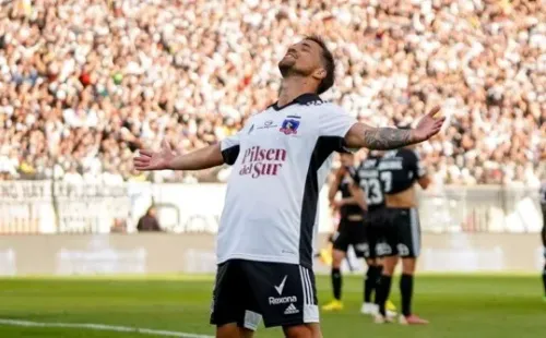 Gabriel Costa y sus celebraciones ya no van más en Colo Colo | Imagen: Guillermo Salazar