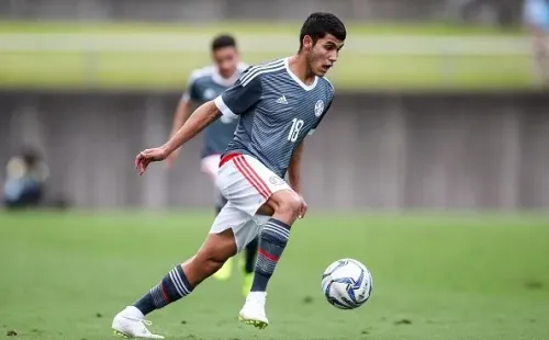 Blas Armoa es seleccionado juvenil de su país. / FOTO: Getty Images