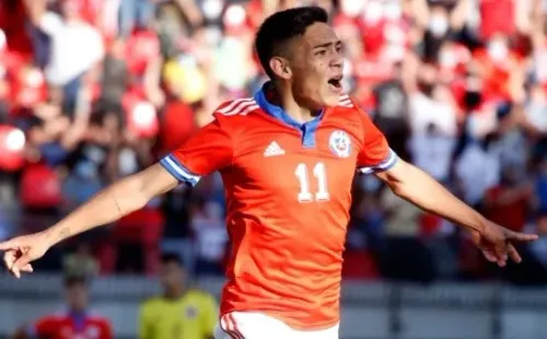 Joan Cruz se suma a Eduardo Villanueva y Darko Fiamengo como los colocolinos que estarán en el Sudamericano