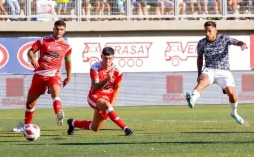 Marcos Bolados fue la gran figura en el triunfo de Colo Colo