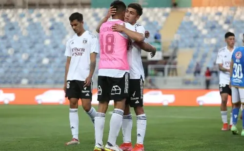 Nicolás Suárez en su debut con Colo Colo