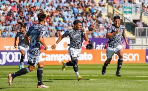 Jordhy Thompson marca un golazo para adelantar a Colo Colo ante O’Higgins. Fuente: Guillermo Salazar.