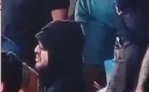 Presencia de barristas de la U alertan a Colo Colo | Captura de imagen Canal 13