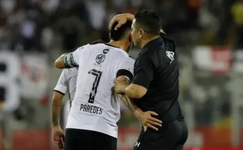 Héctor Tapia se la jugó por el regreso de Esteban Paredes. / FOTO: Agencia Uno