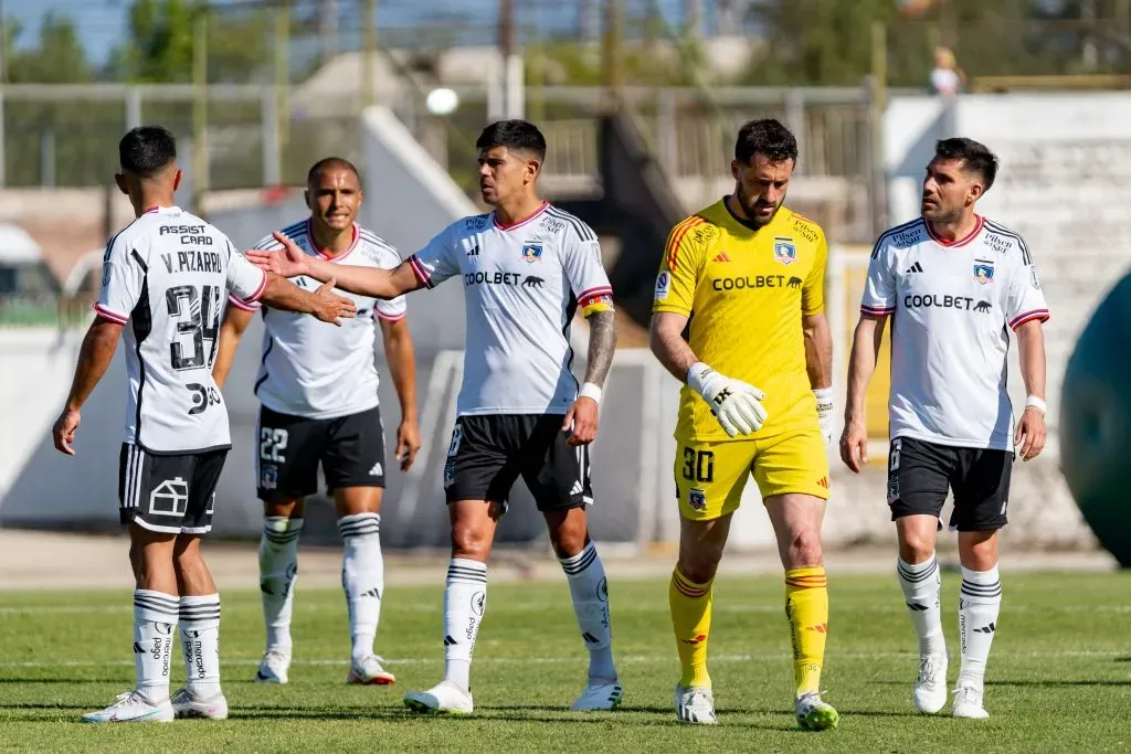Colo Colo hipotecó sus posibilidades tras caer ante Palestino. Fuente: Guille Salazar / Dale Albo