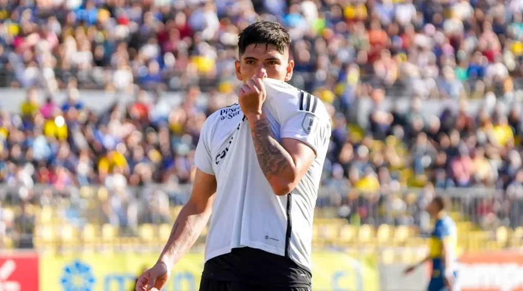 Carlos Palacios tiene camino libre para seguir en Colo Colo.