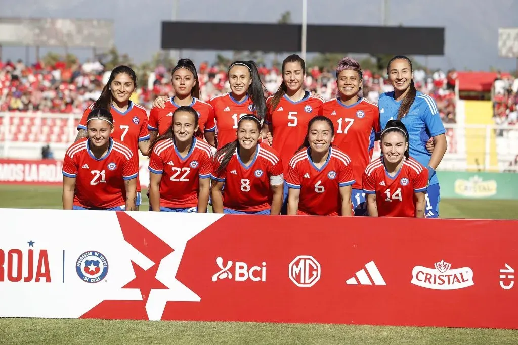 Chile Femenino goleó 6-0 a Perú en La Cisterna | Foto: La Roja