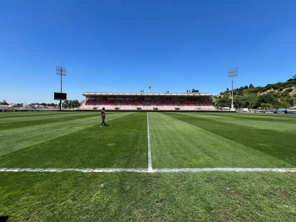 Así está el Estadio La Granja para el duelo de Curicó - Colo Colo (Foto: DaleAlbo)