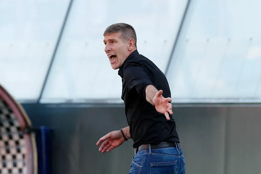 Martín Palermo dirigió a Curicó Unido y Unión Española en el fútbol nacional. Imagen: Felipe Zanca/Photosport