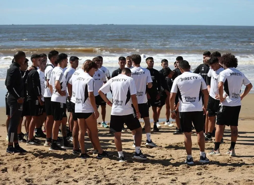 Colo Colo se prepara a doble turno en su intensa pretemporada en Uruguay.