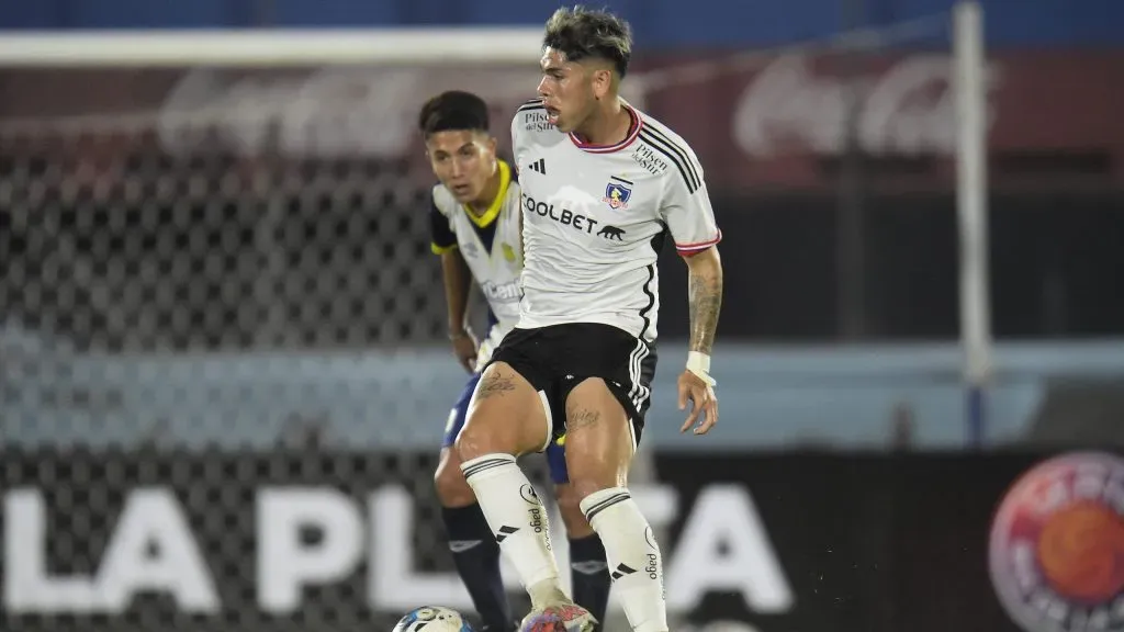 La posición de Carlos Palacios fue algo que llamó la atención en el debut de Jorge Almirón