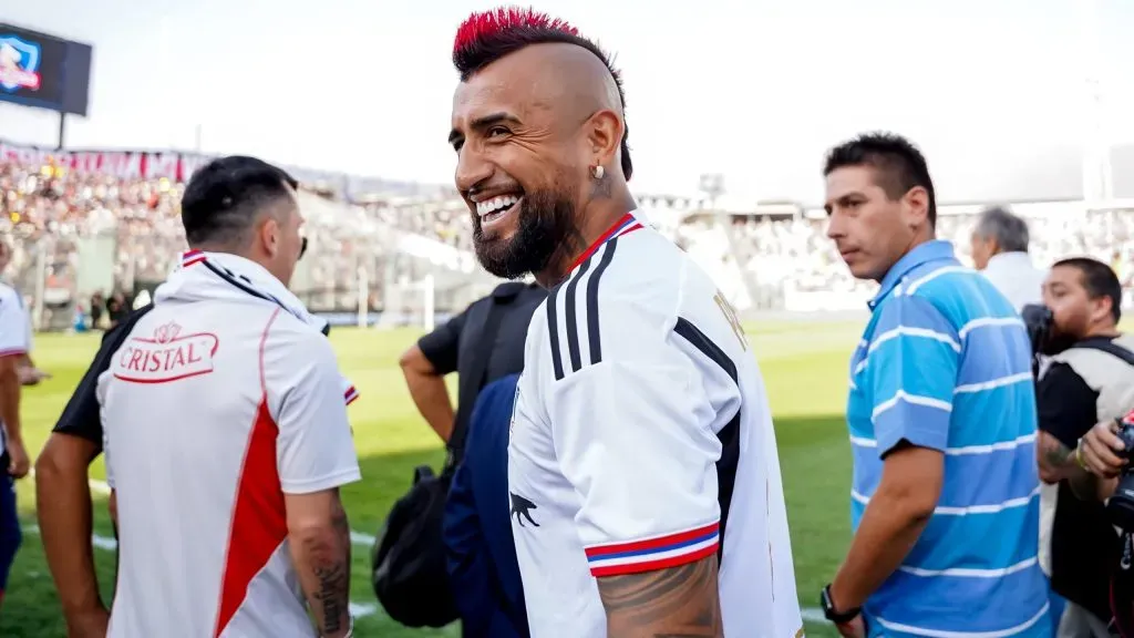 Arturo Vidal está listo en Colo Colo.