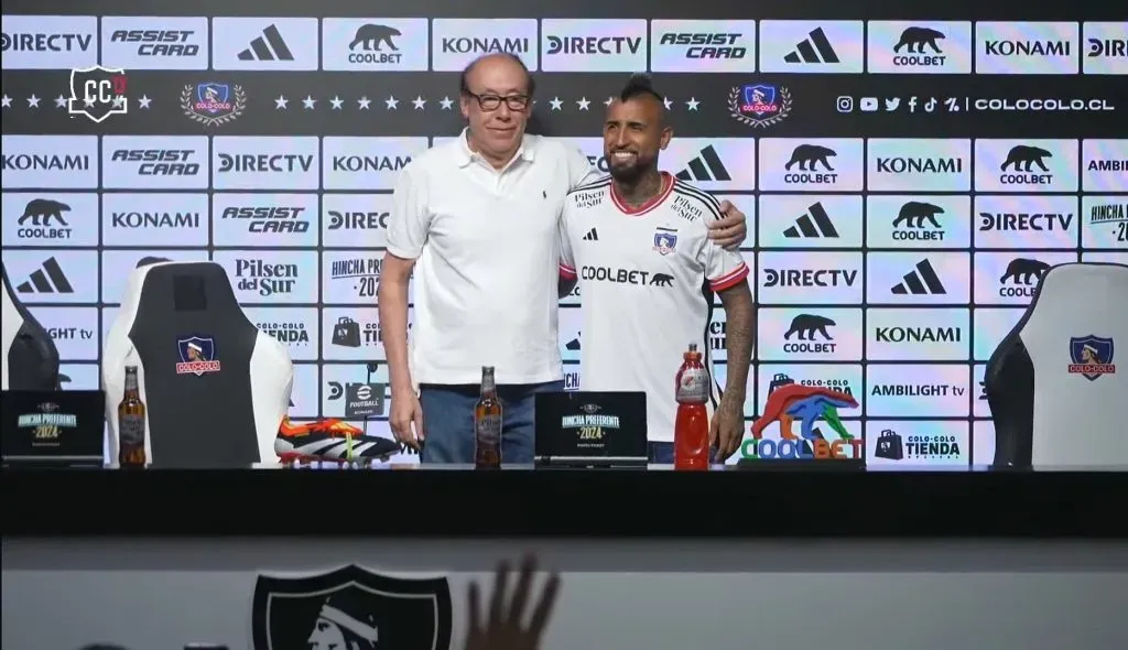 ¡El King ya posa con la camiseta del Cacique!