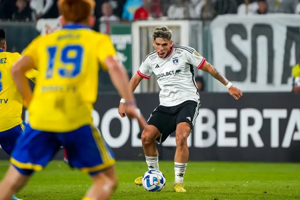 Juan Román Riquelme pone paños fríos por el fichaje de Carlos Palacios.