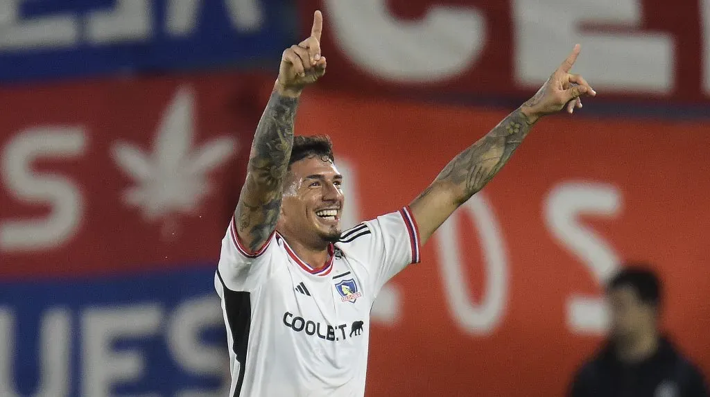 Alan Saldivia se queda en Colo Colo