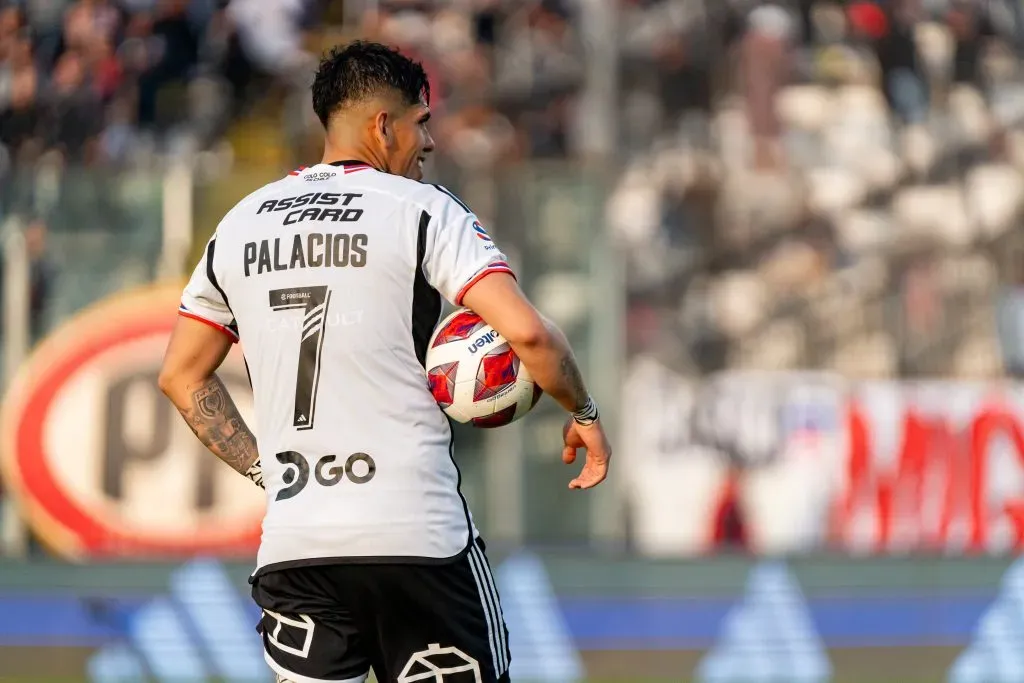 Carlos Palacios no se mueve y se queda en Colo Colo. Foto: Guille Salazar/DaleAlbo.