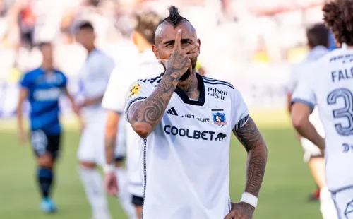 Arturo Vidal marcó su primer gol en su regreso a Colo Colo.