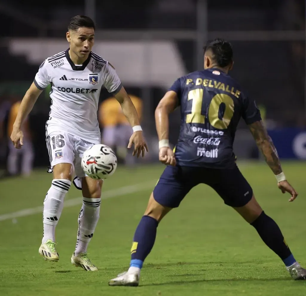 Óscar Opazo en el Colo Colo vs Sportivo Trinidense. (Foto: Colo Colo)
