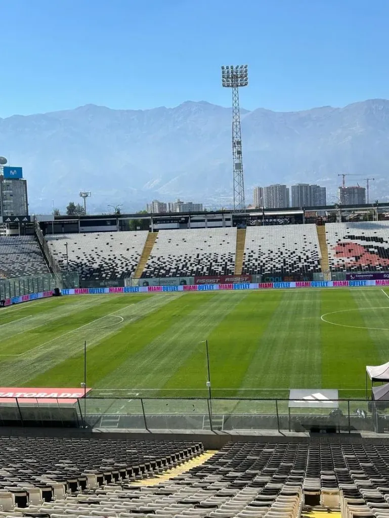 Así está la cancha del Estadio Monumental. (Foto: @cr_alvarado83)