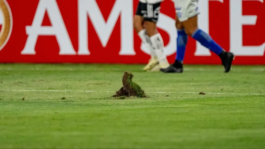 La cancha del Monumental preocupa a Colo Colo de cara a Libertadores. | Imagen: Guille Salazar/DaleAlbo.