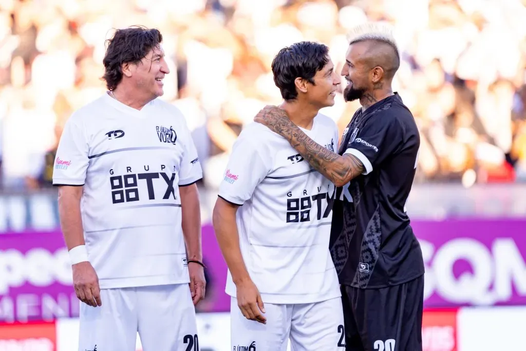 Iván Zamorano compartió con Matías Fernández y se enfrentó a Arturo Vidal. | Imagen: Guille Salazar/DaleAlbo.