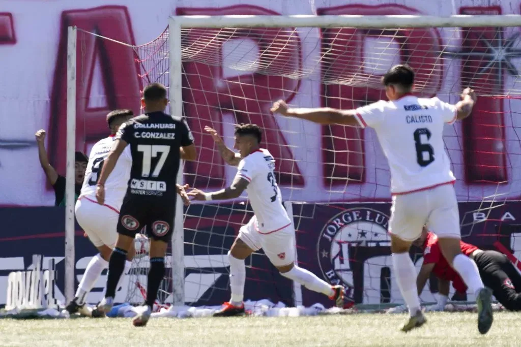 Soto anotó el primer de Copiapó frente a Iquique | Foto: Photosport
