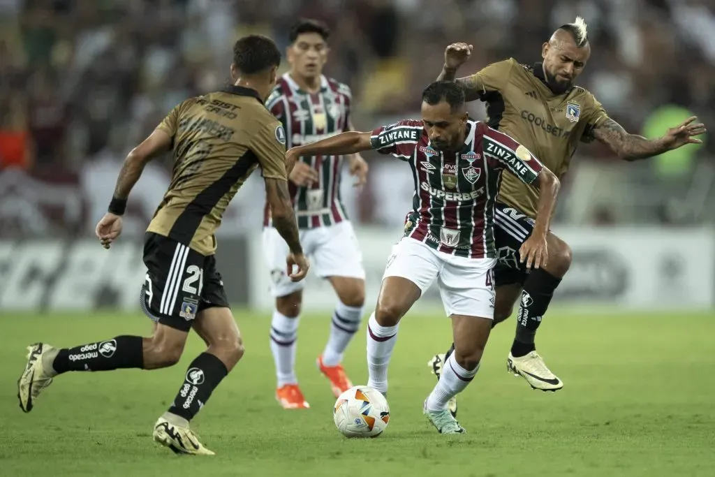 Colo Colo sufrió una dura derrota por 2 a 1 ante Fluminense y cayó al segundo puesto del Grupo A de la Copa Libertadores 2024. Foto: Photosport.