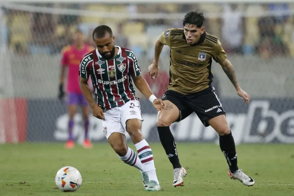 Carlos Palacios sufrió molestias en una de sus muñecas ante Fluminense y es baja para enfrentar a Cobreloa. Foto: Photosport.