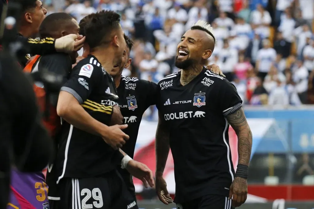 Colo Colo ganó a Universidad Católica en la pasada fecha del Campeonato Nacional 2024 en el estadio Santa Laura. Foto: Dragomir Yankovic/Photosport.