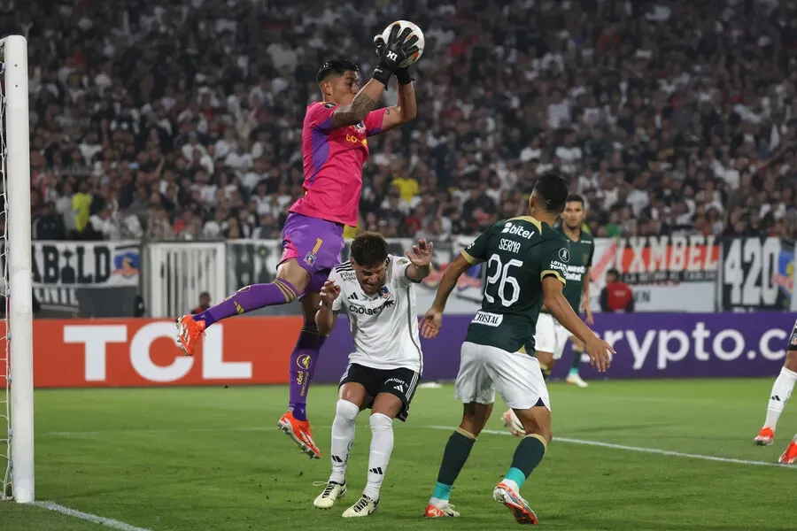 Brayan Cortés volverá al arco de Colo Colo en el Campeonato Nacional. Imagen: Dragomir Yankovic/Photosport