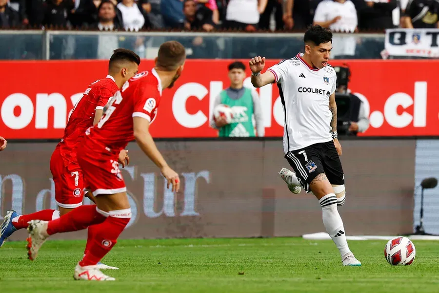 Colo Colo derrotó a Unión La Calera. Imagen: Dragomir Yankovic/Photosport