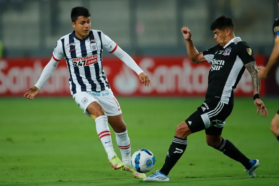 Alianza Lima y Colo Colo se volverán a enfrentar en Lima. Imagen: Daniel Apuy/Photosport