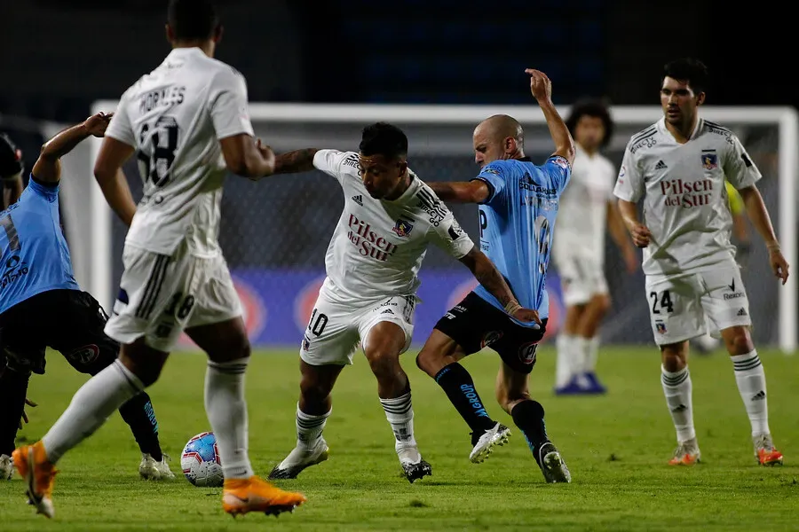 El último enfrentamiento entre Colo Colo y Deportes Iquique en el norte. Imagen: Alex Diaz/Photosport