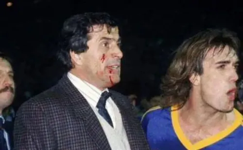 El tristemente célebre Colo-Colo-Boca de 1991: infiltrados, sangre,  trompadas y la odisea xeneize para dejar Chile - LA NACION