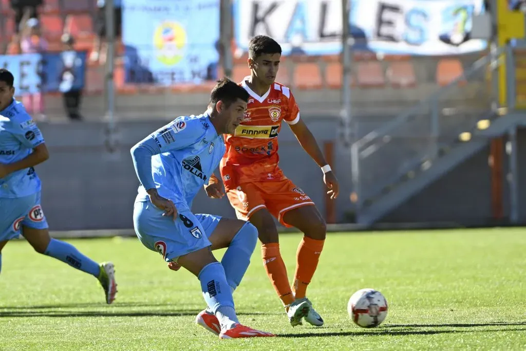 Deportes Iquique llega a enfrentar al Cacique luego de igualar 2 a 2 ante Cobreloa en Calama.