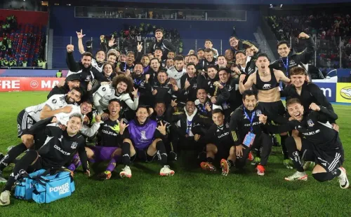 Colo Colo celebró con todo la clasificación